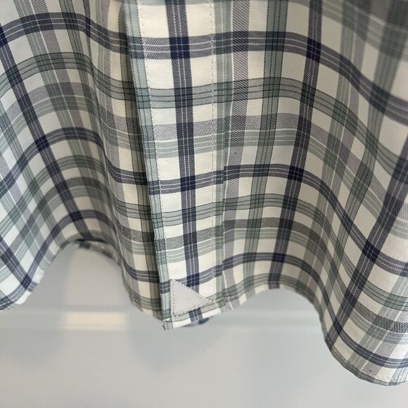 Untuckit Button Up Shirt Reid #41034 Color Green Size XXL - Picture 3 of 7